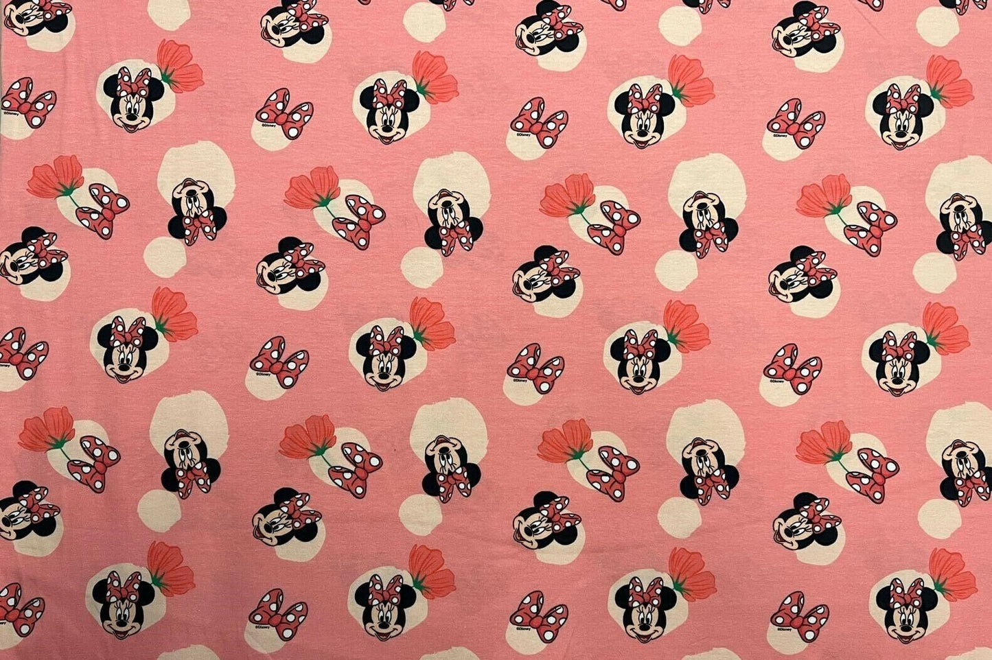 Baumwolle Jersey Stoff Minnie Maus rosa Blumen - Preis für 0,50m Lizenzstoffe
