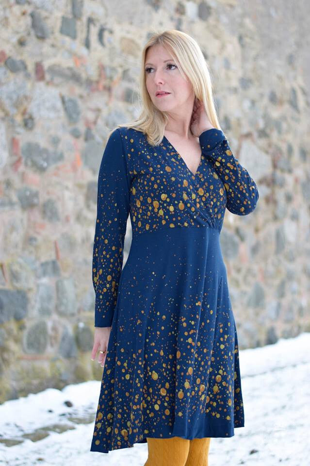 FADENKÄFER Papier Schnittmuster Wickelkleid Größe 32 bis 58 Neu