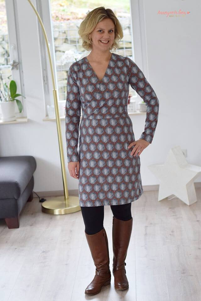 FADENKÄFER Papier Schnittmuster Wickelkleid Größe 32 bis 58 Neu