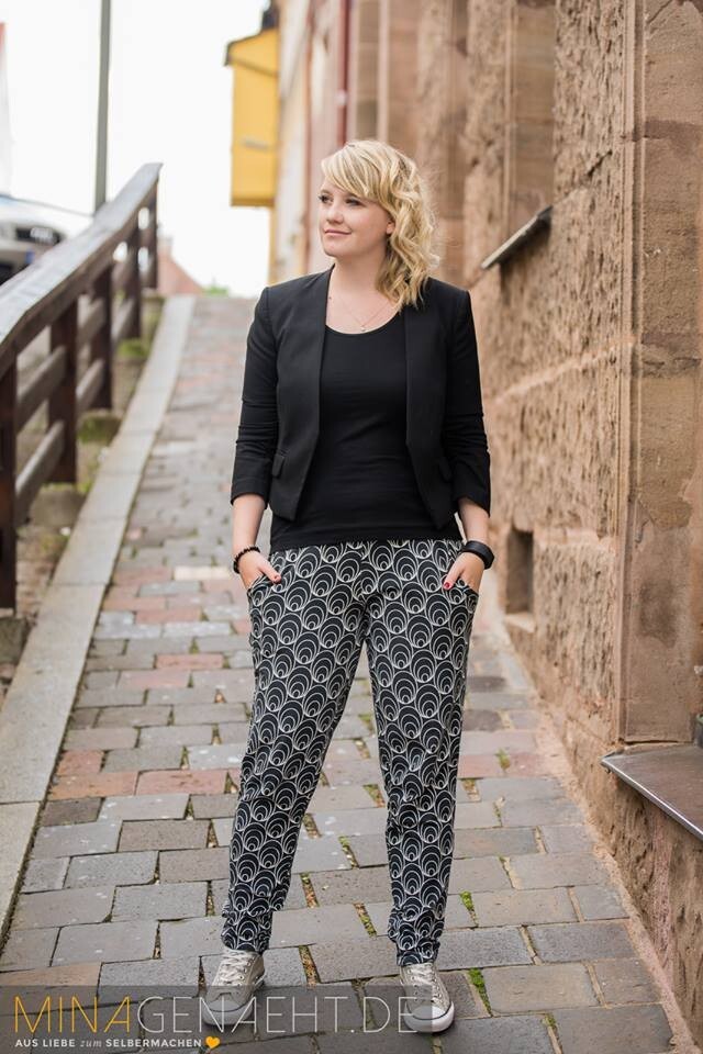 FADENKÄFER Papier Schnittmuster Pamina Damen Größe 32 bis 58 Neu