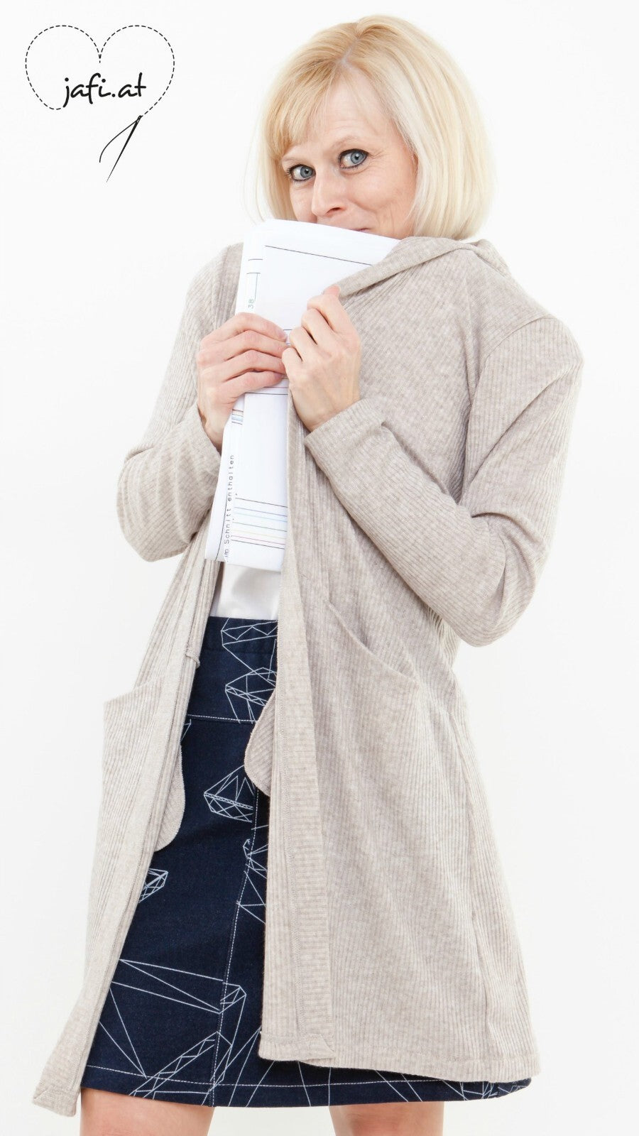 FADENKÄFER Papier Schnittmuster Minna Damen Größe 32 bis 58 Neu Strickjacke