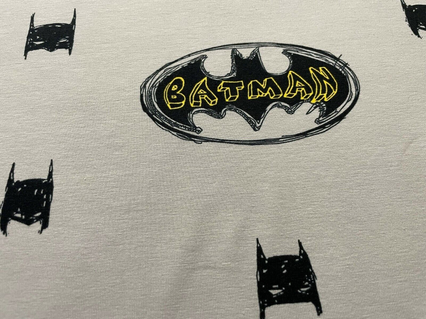 Baumwolljersey Stoff Batman hellgrau - Preis gilt für 0,50m Lizenzstoffe Batman