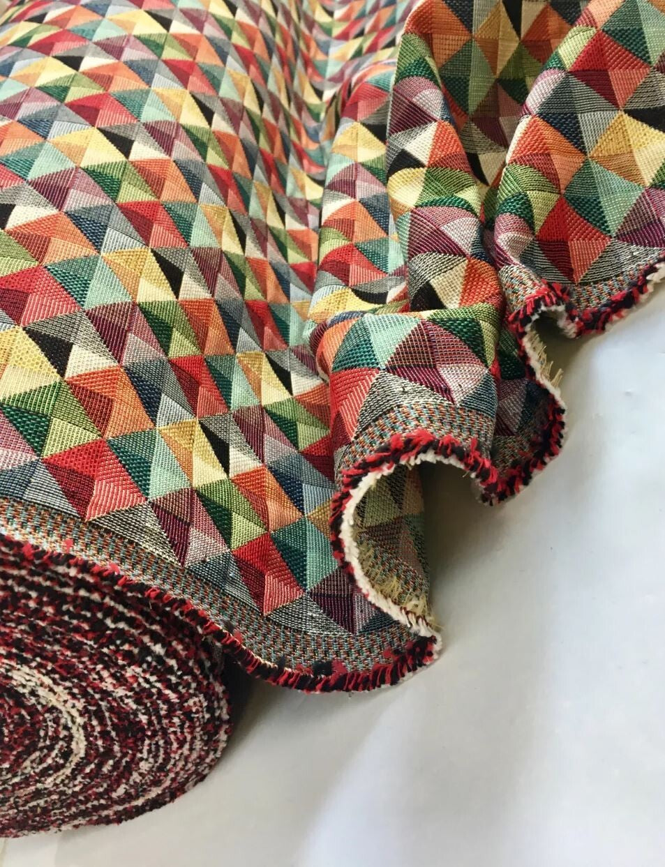 GOBELIN Stoff Dekostoff Taschenstoff Kissen Polster Rauten Dreiecke EUR 15,99/m
