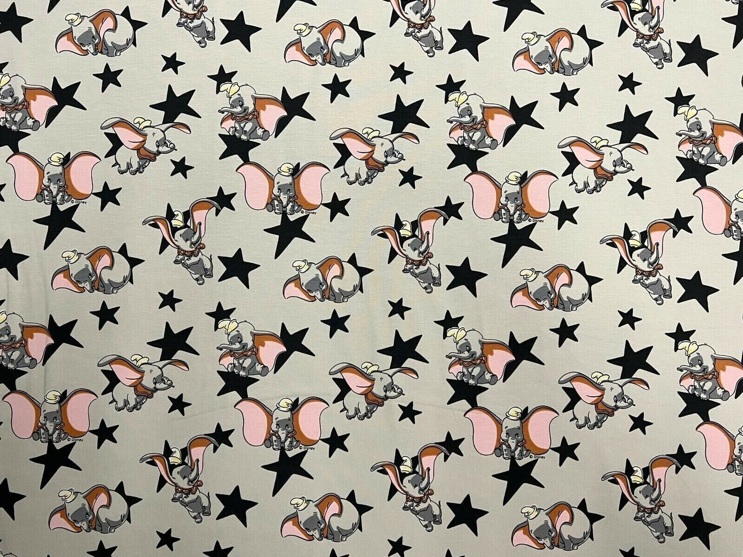 Baumwolljersey Stoff Dumbo - Preis gilt für 0,50m Disney Dumbo Lizenzstoffe