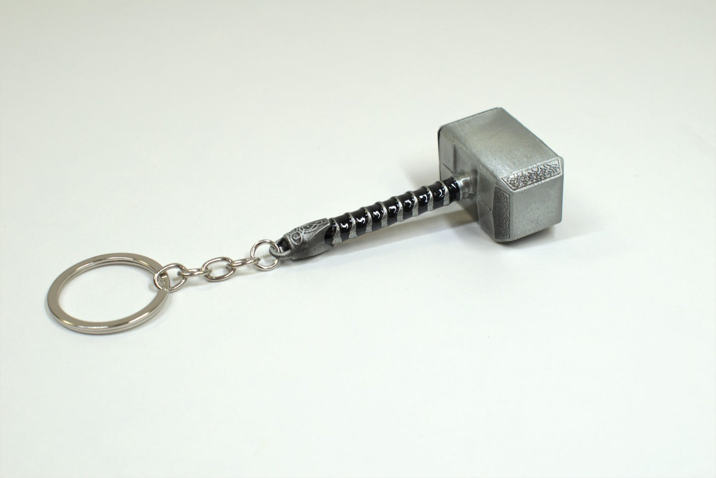 THOR HAMMER MJÖLNIR Schlüsselanhänger - Marvel Avengers Flaschenöffner Thor neu